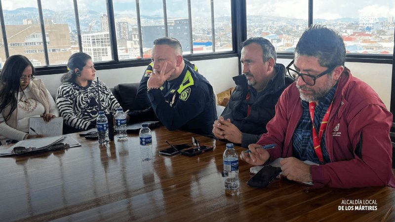 Alcaldía y policía activan estrategia “Sin ti no pasa” en 11 locales comerciales en Los Martires