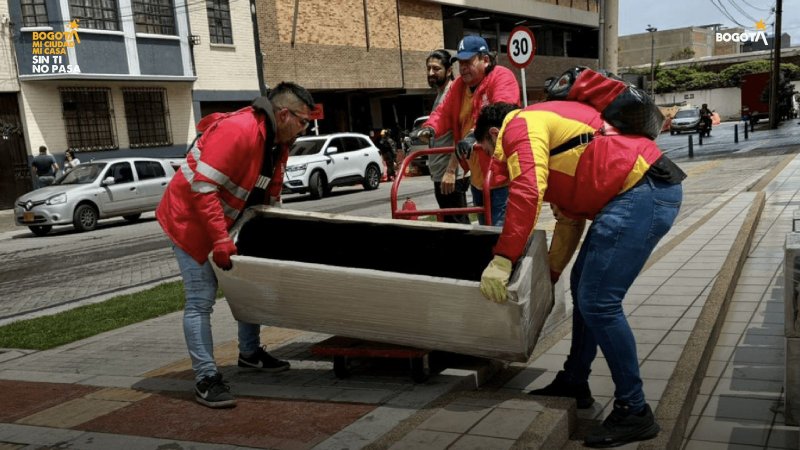 Foto_jornada_ambiental_recuperación_punto_critico_los_martires