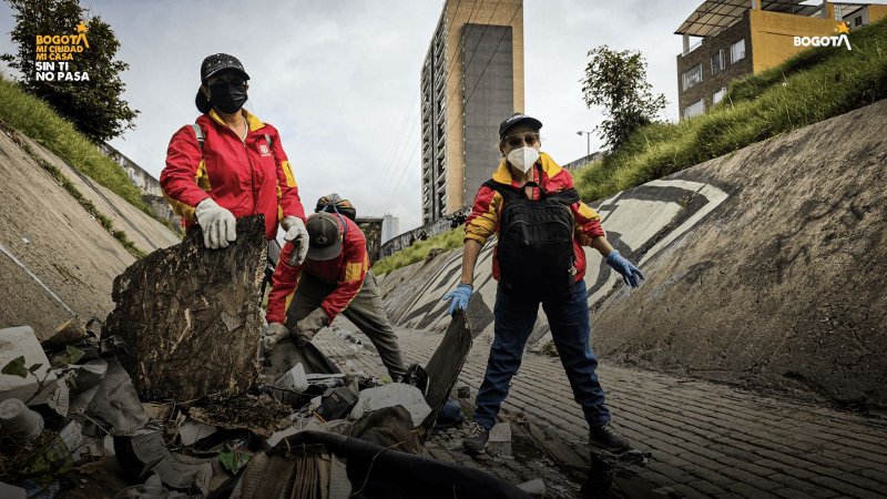 Jornada de limpieza y recuperación del  canal Comuneros- Los Mártires
