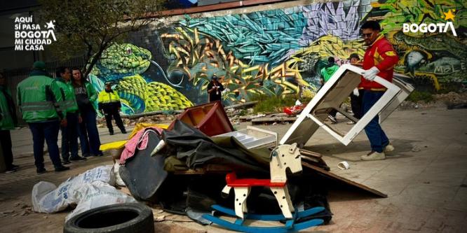 Foto Mega Operativo barrio el Vergel - Localidad de Los Mártires