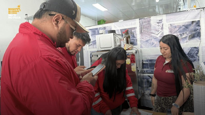 Foto_operativo_ivc_ricaurte_comercio_martires