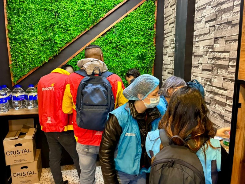 Foto_operativo_ivc_sector_supermercados_los_martires