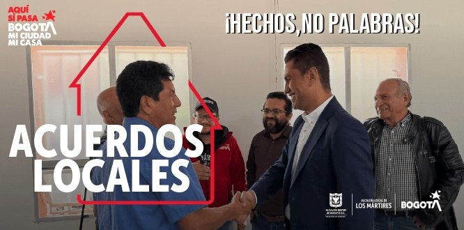 Foto firma de acuerdos locales, en la imagen aparece el alcalde local Johon Jader Suárez