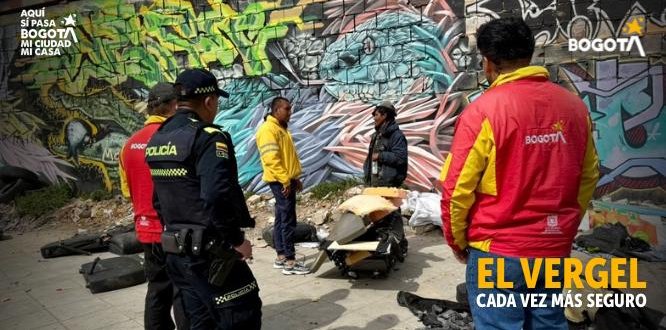Foto Mega Operativo barrio el Vergel - Localidad de Los Mártires Foto Mega Operativo barrio el Vergel - Localidad de Los Mártires