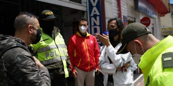 En dos días de cuarentena estricta Los Mártires ha hecho más de 250 pruebas de Covid-19 a la ciudadanía En dos días de cuarentena estricta Los Mártires ha hecho más de 250 pruebas de Covid-19 a la ciudadanía