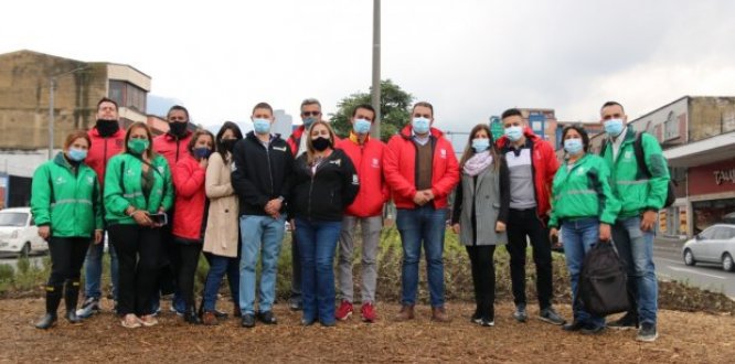 Con 22.000 plantas sembradas y levantamiento de 12 Cambuches continúan las acciones de recuperación de espacio público en Los Mártires Con 22.000 plantas sembradas y levantamiento de 12 Cambuches continúan las acciones de recuperación de espacio público en Los Mártires