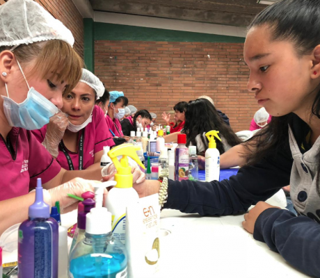 Habitantes del barrio Eduardo Santos recibieron Brigada de salud 