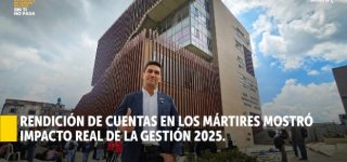 Foto_alcalde_de_los_martire_al_fondo_la_nueva_sede_de_la_alcladia_local