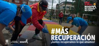 Fotografía sobre la zornada de recuperación del parque Eduardo Santos